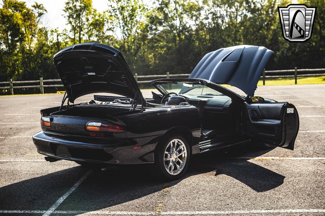 2002 Chevrolet Camaro