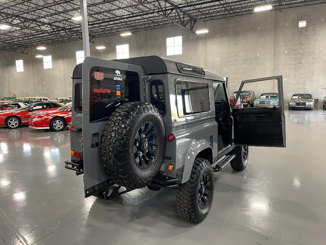 1991 Land Rover Defender