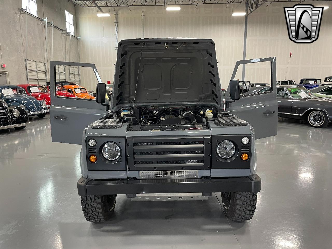 1991 Land Rover Defender