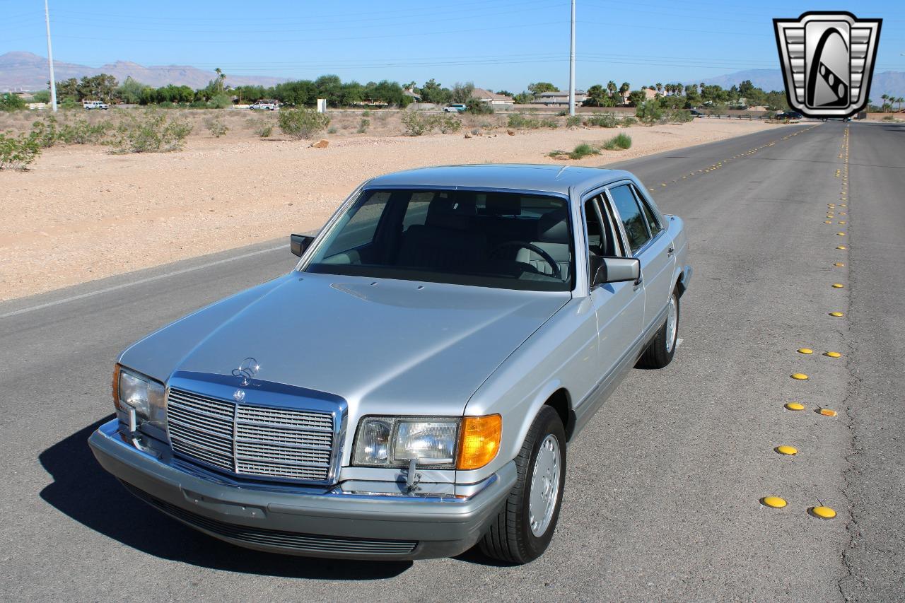 1986 Mercedes - Benz 300SDL