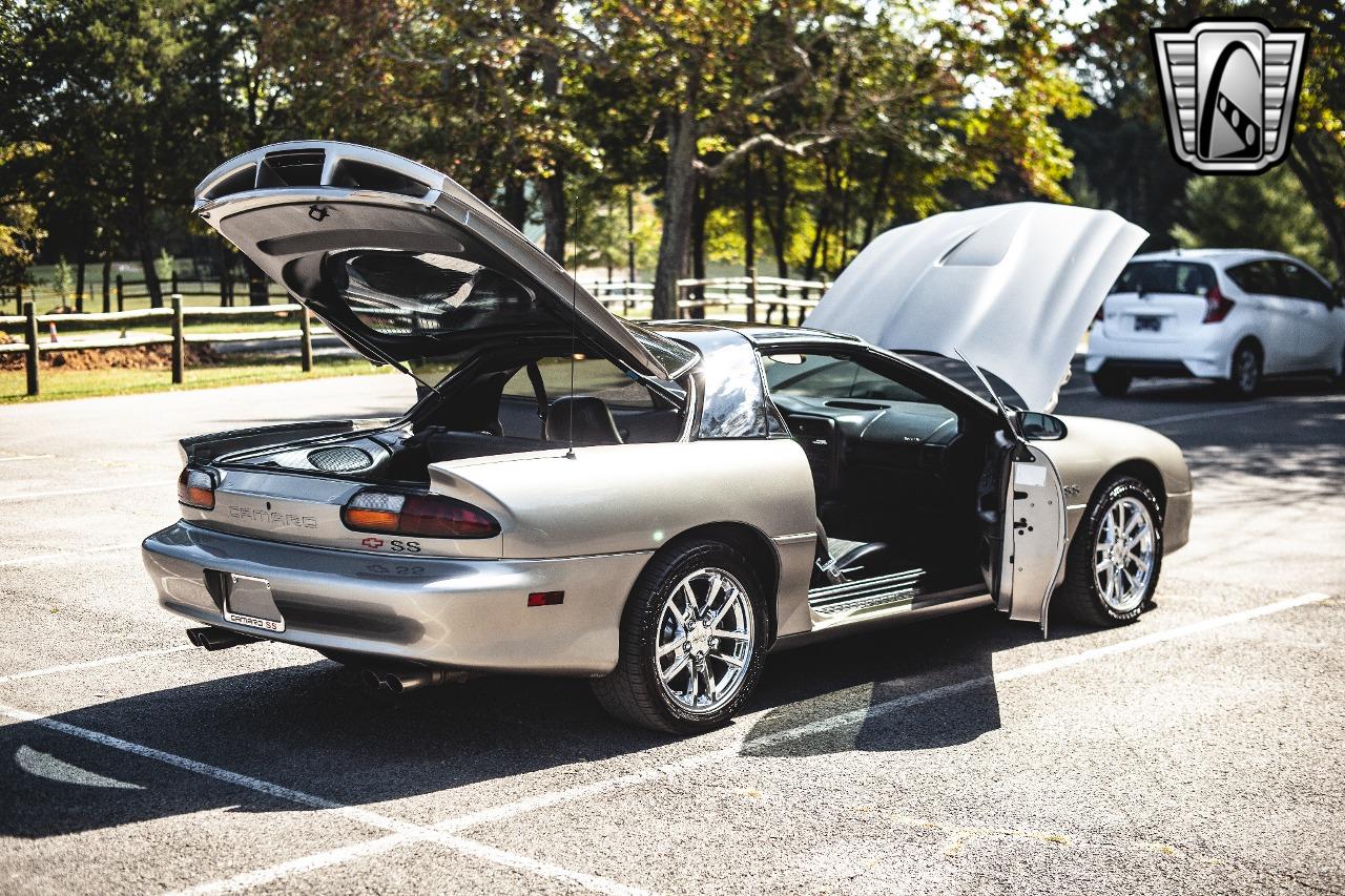 2002 Chevrolet Camaro