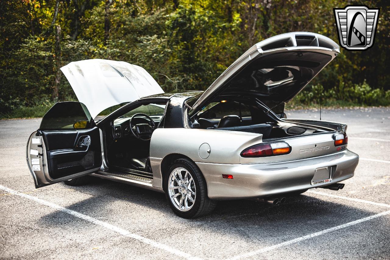 2002 Chevrolet Camaro