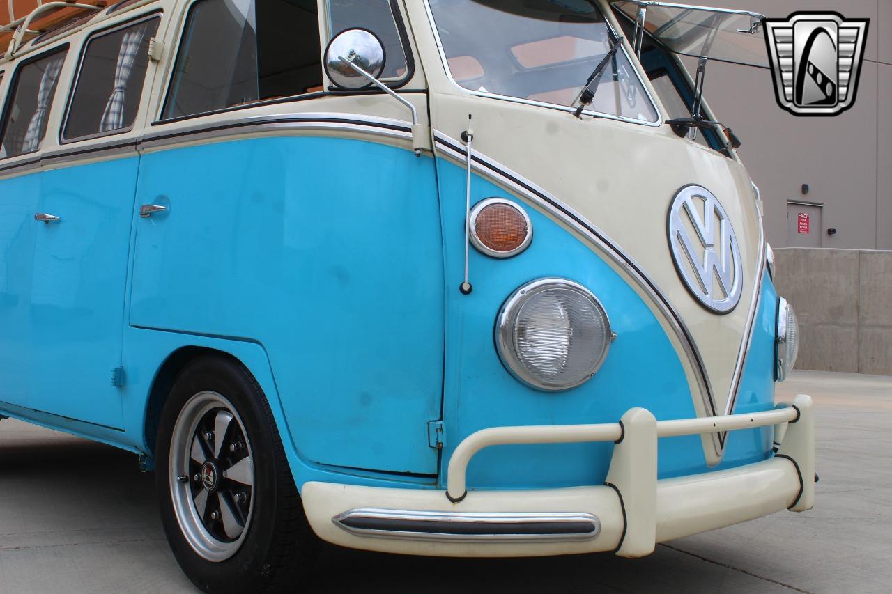 1973 Volkswagen Kombi Bus