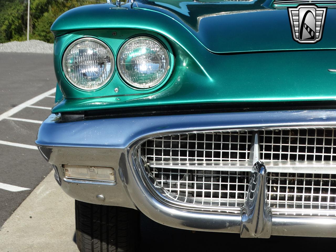 1960 Ford Thunderbird