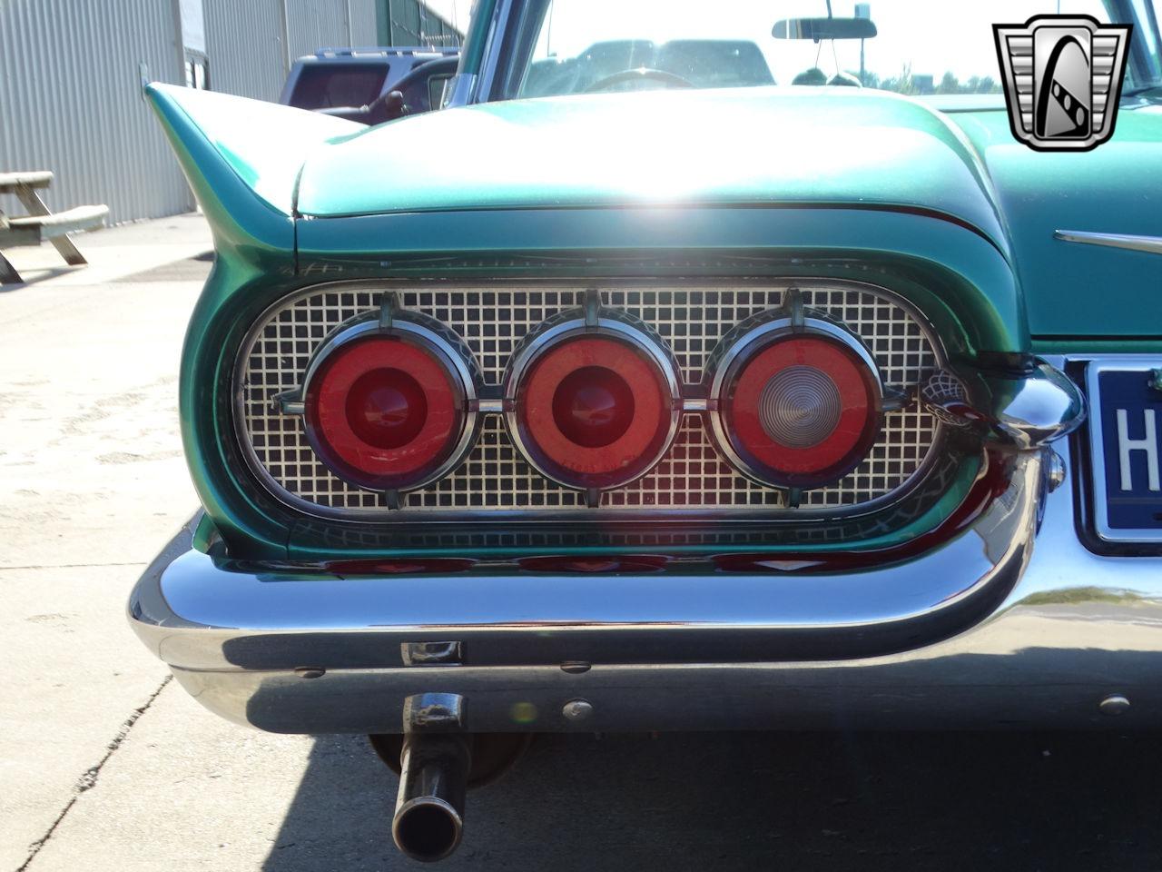 1960 Ford Thunderbird