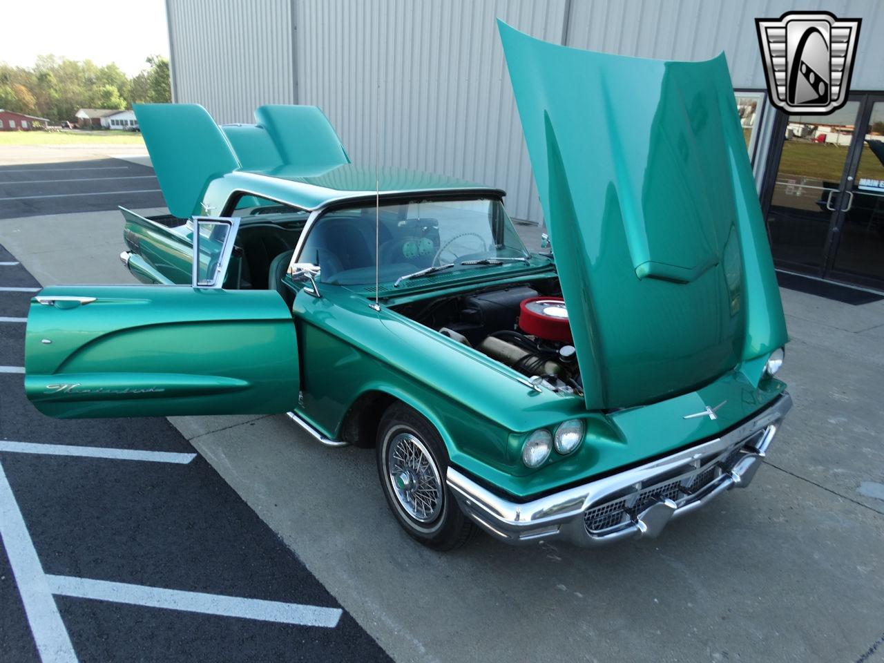 1960 Ford Thunderbird