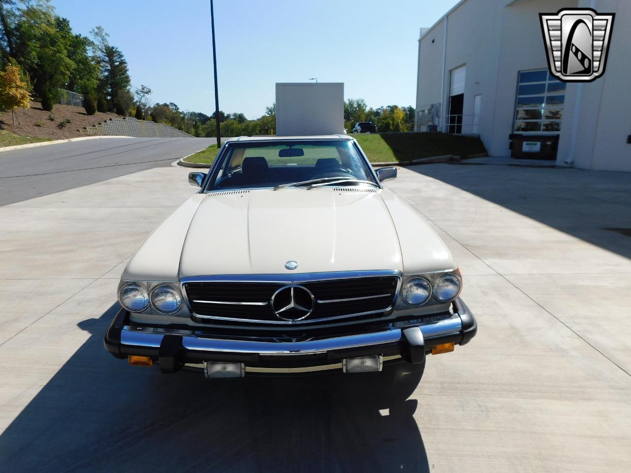 1987 Mercedes - Benz 560SL