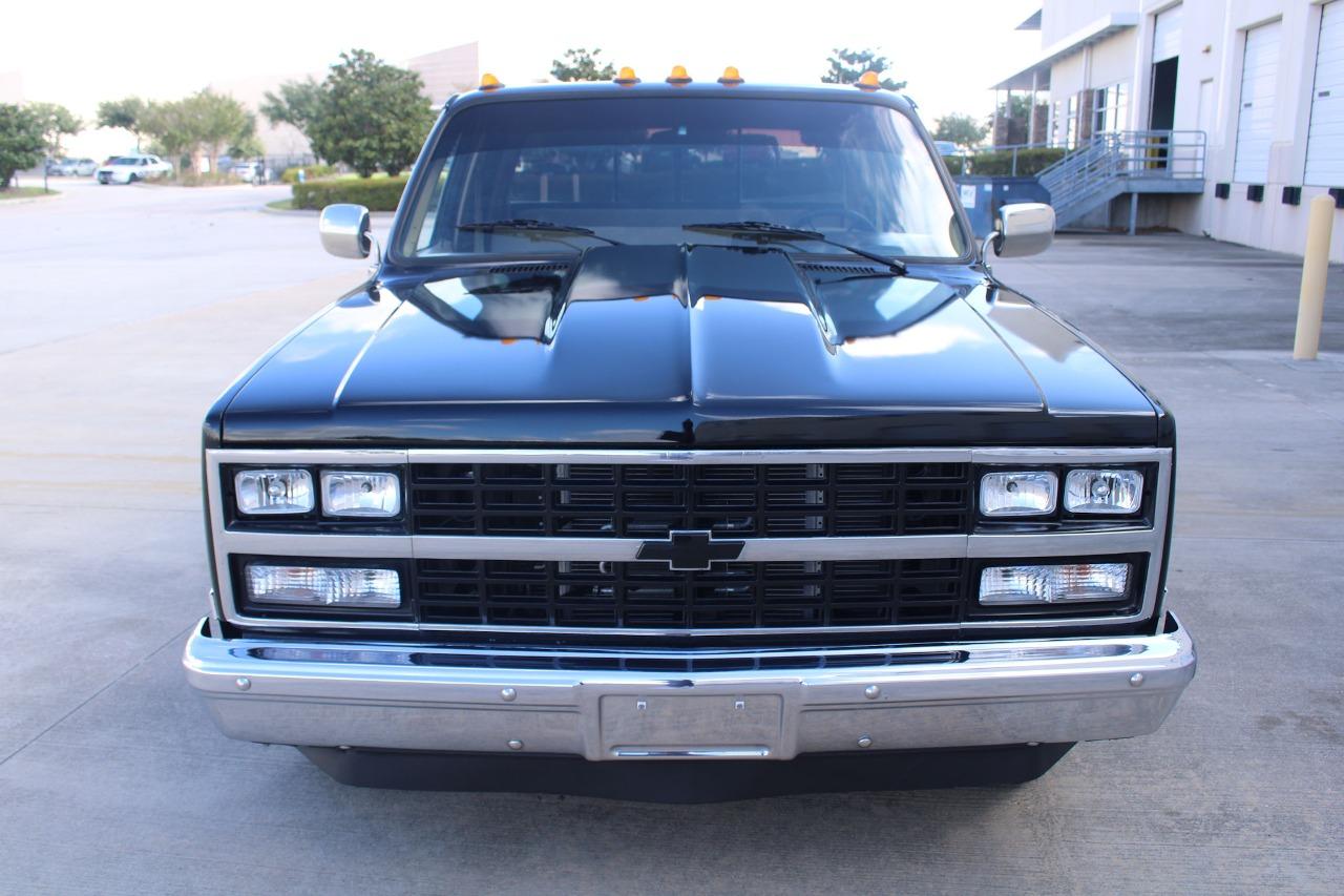 1989 Chevrolet R30