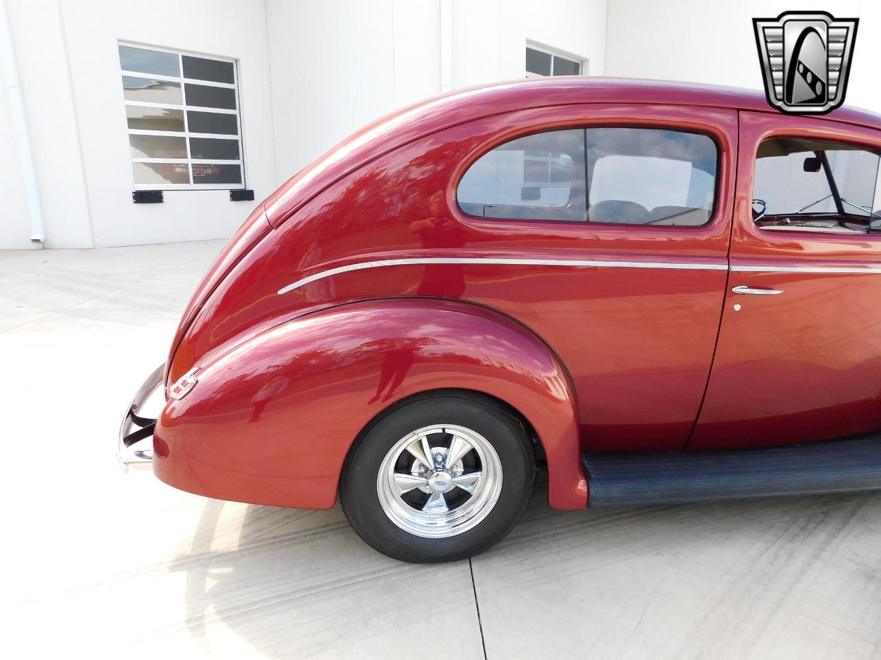 1940 Ford Deluxe