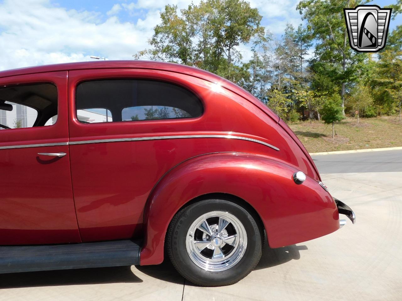 1940 Ford Deluxe