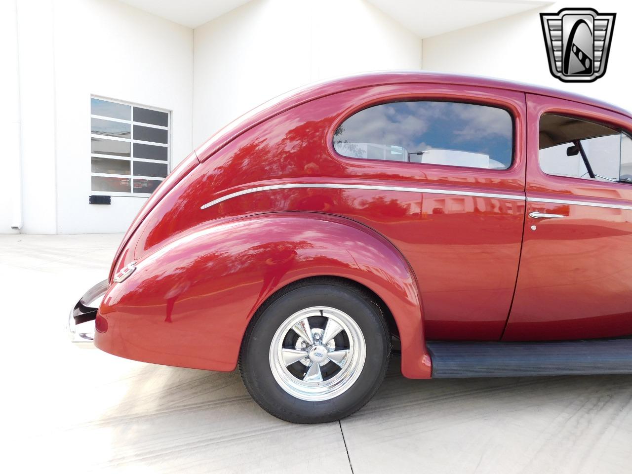 1940 Ford Deluxe