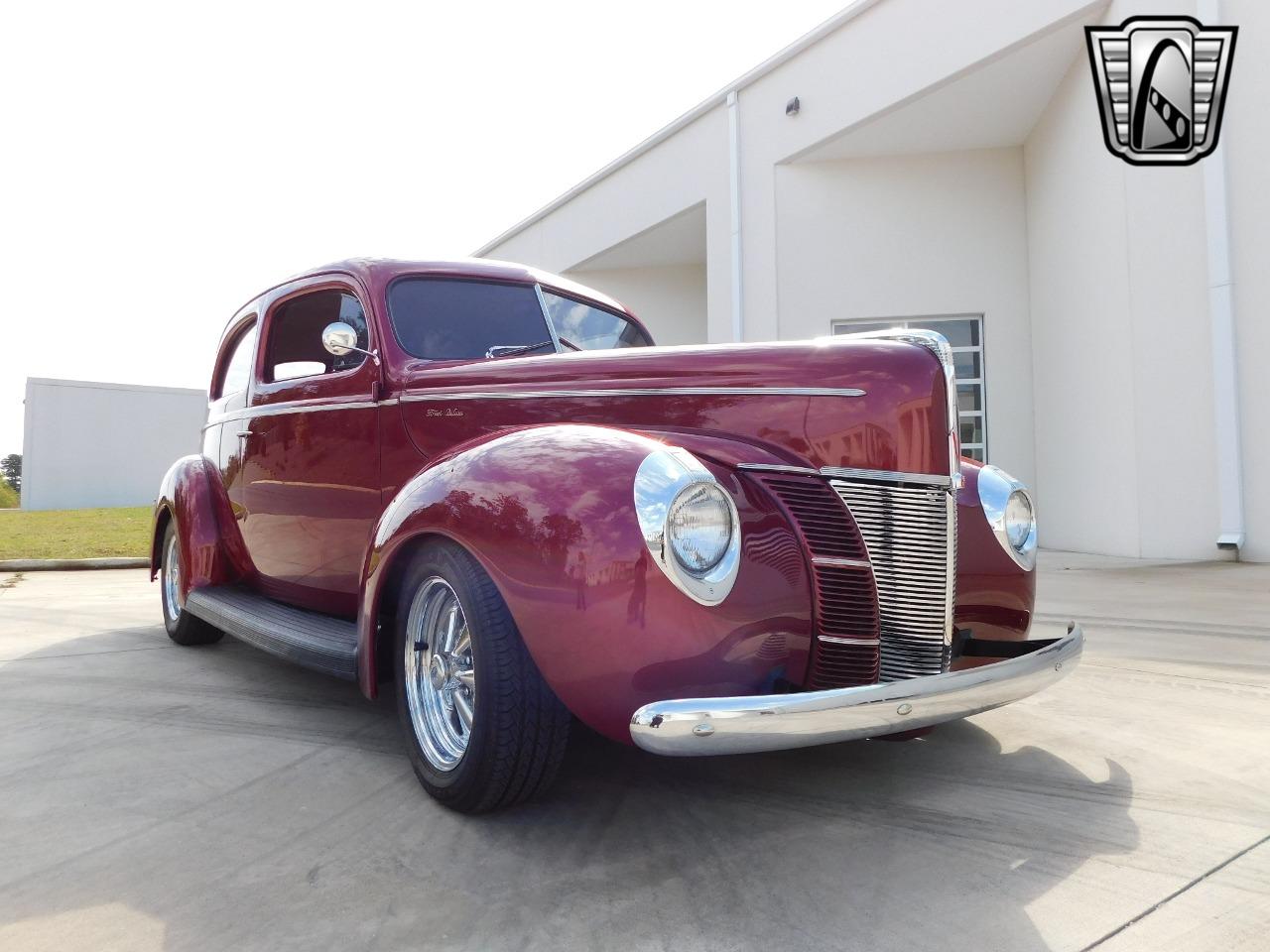 1940 Ford Deluxe