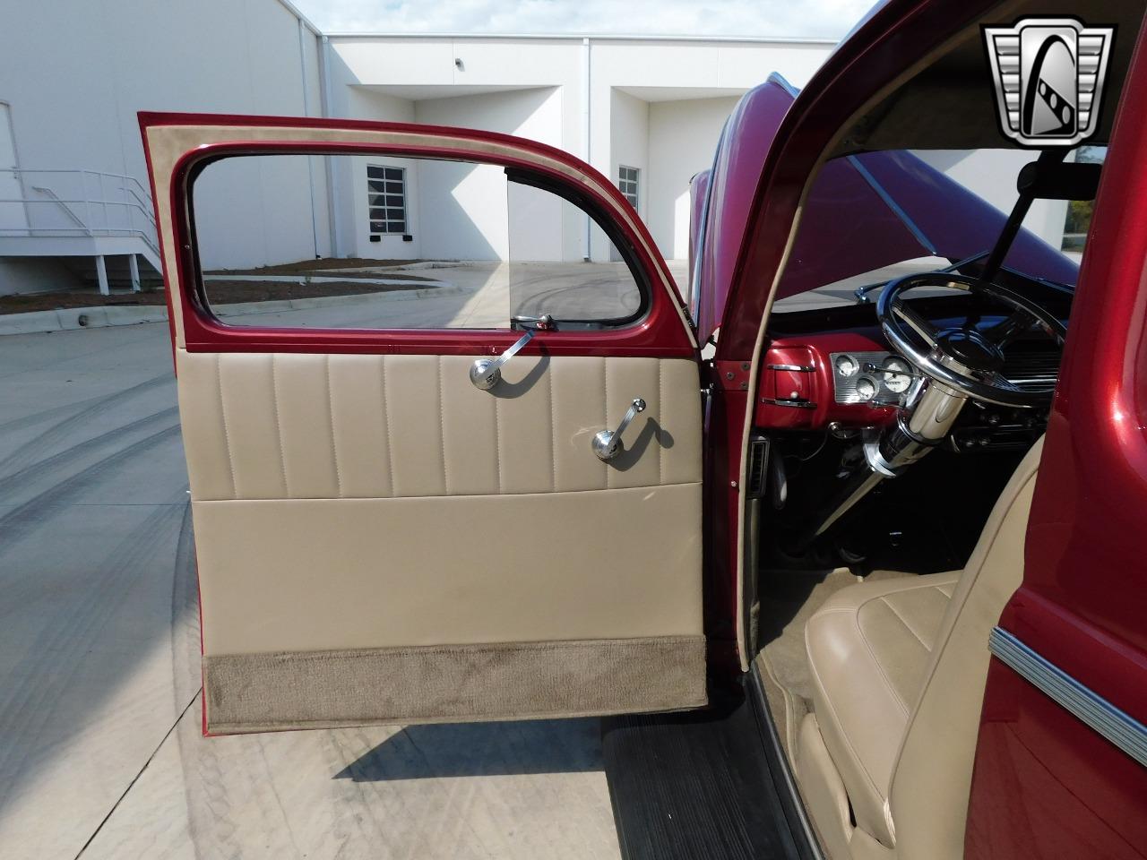 1940 Ford Deluxe