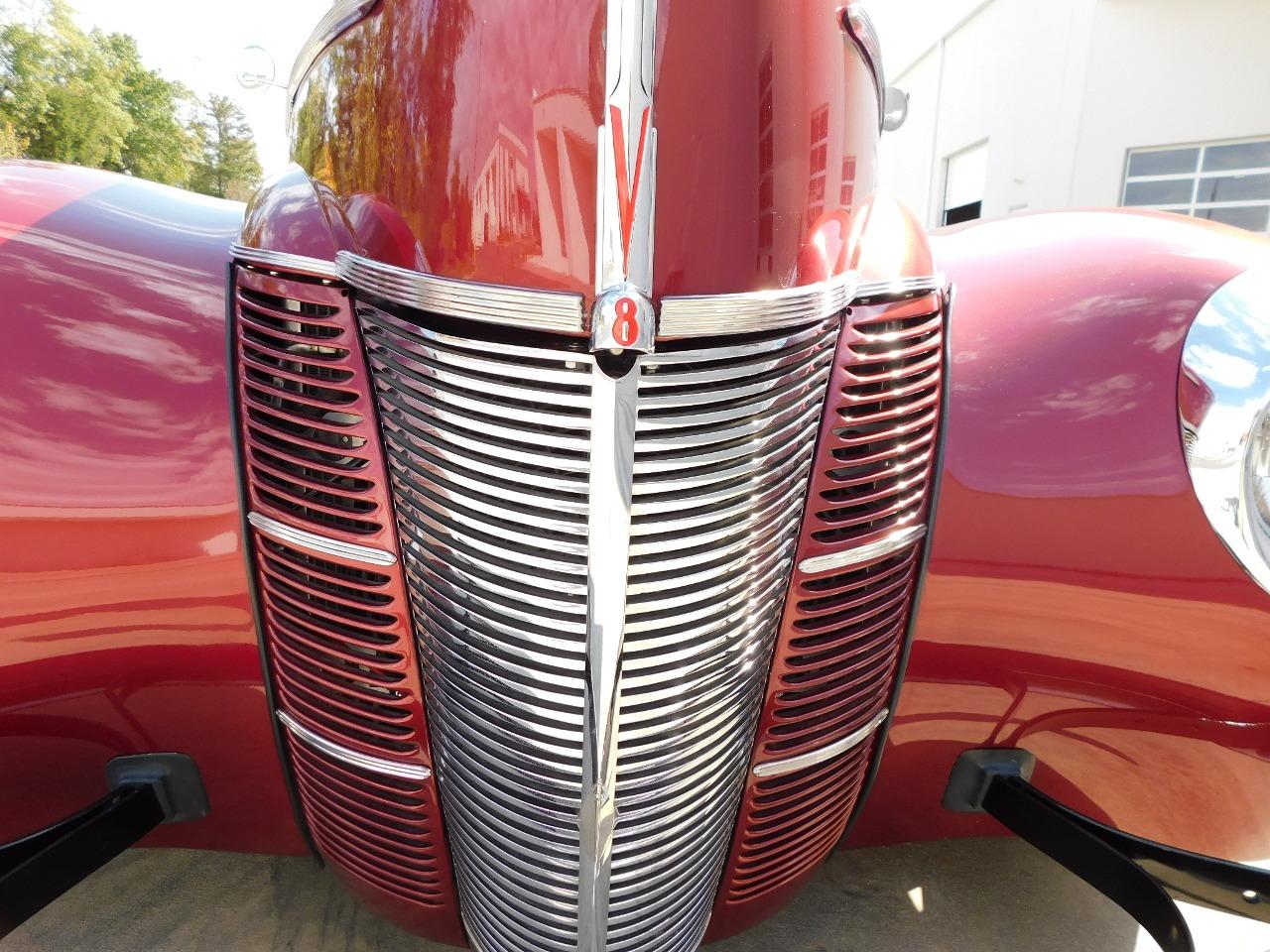 1940 Ford Deluxe