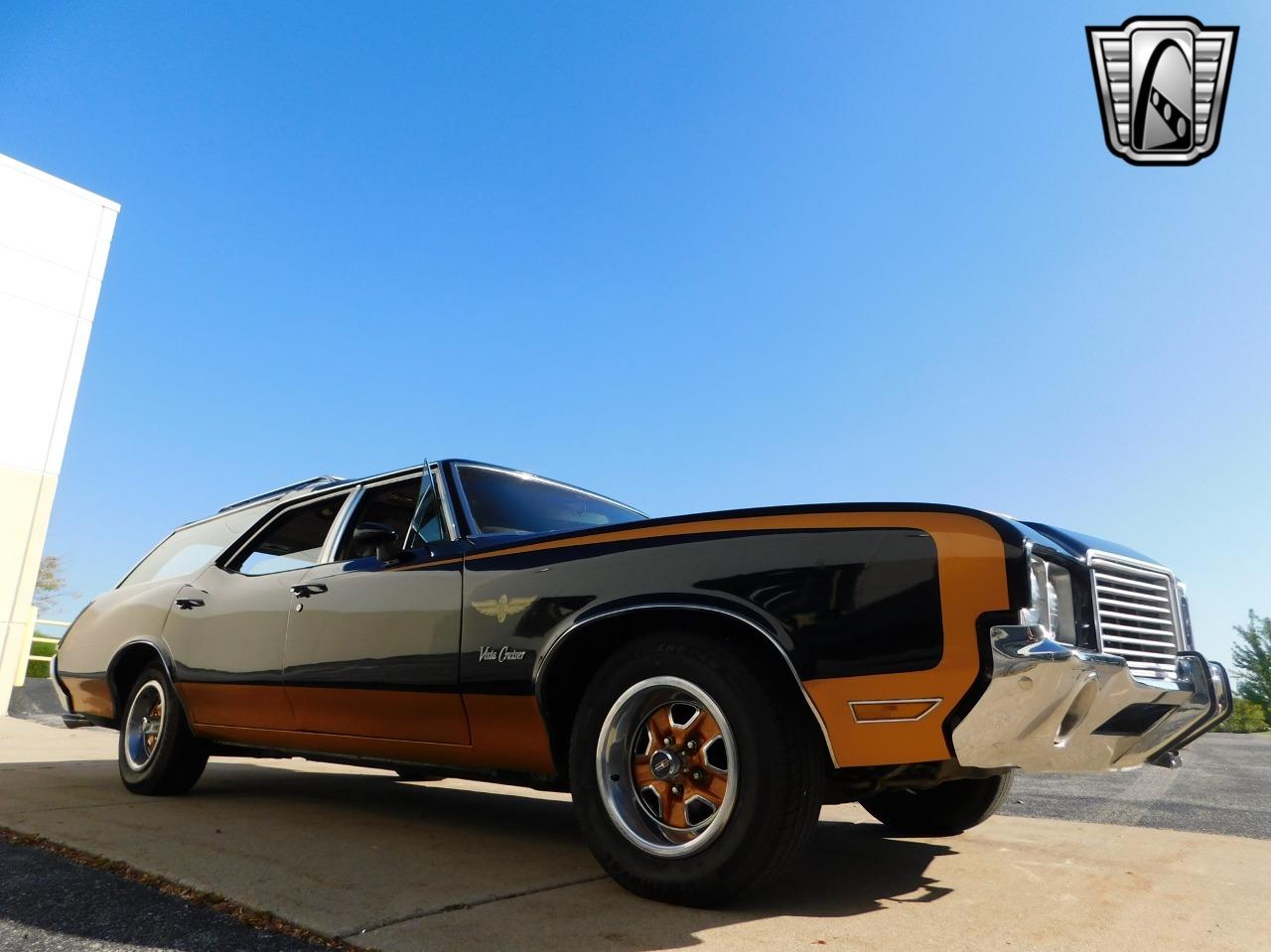 1972 Oldsmobile Vista Cruiser