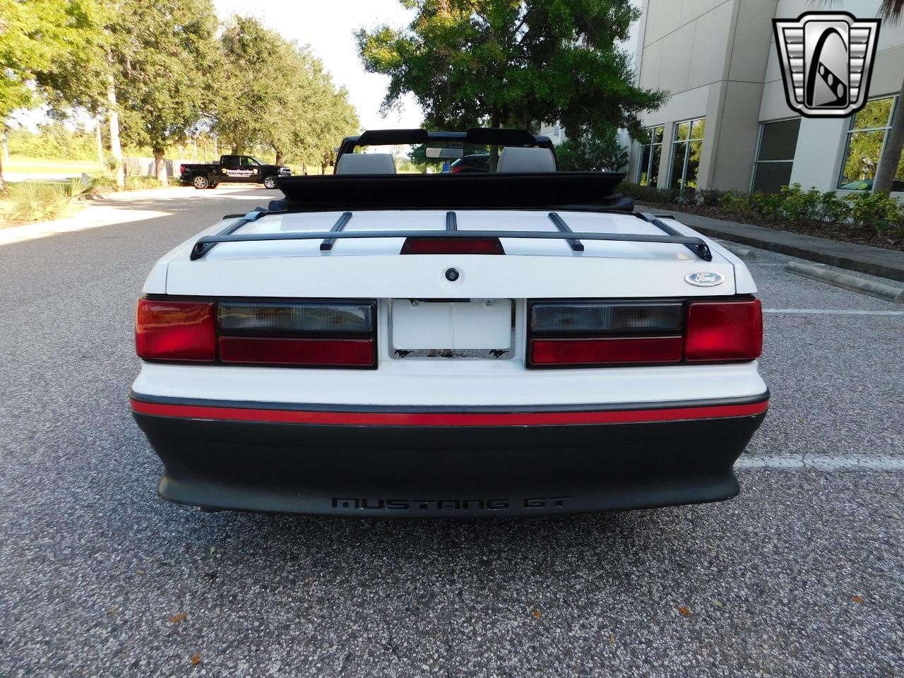 1987 Ford Mustang