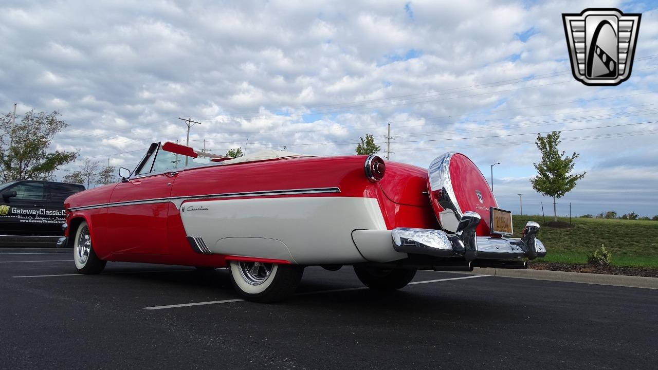 1954 Ford Crestline