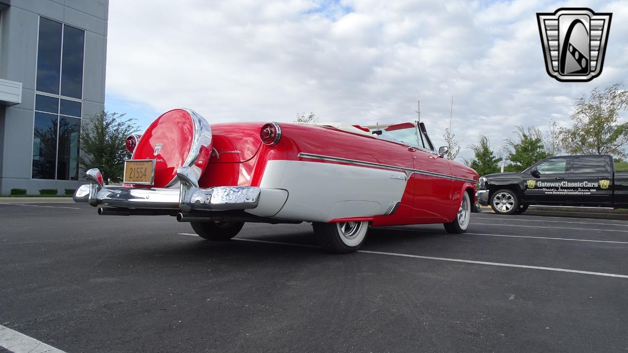 1954 Ford Crestline