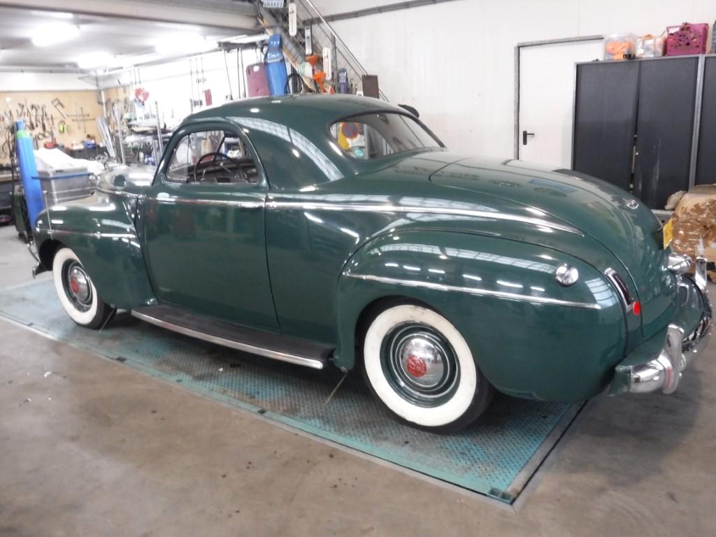 1941 De Soto de Luxe Coupe