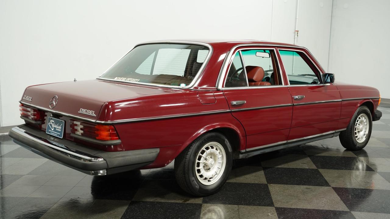 1983 Mercedes - Benz 240D