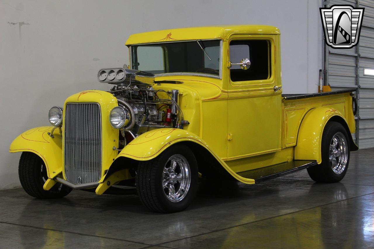 1932 Ford F100