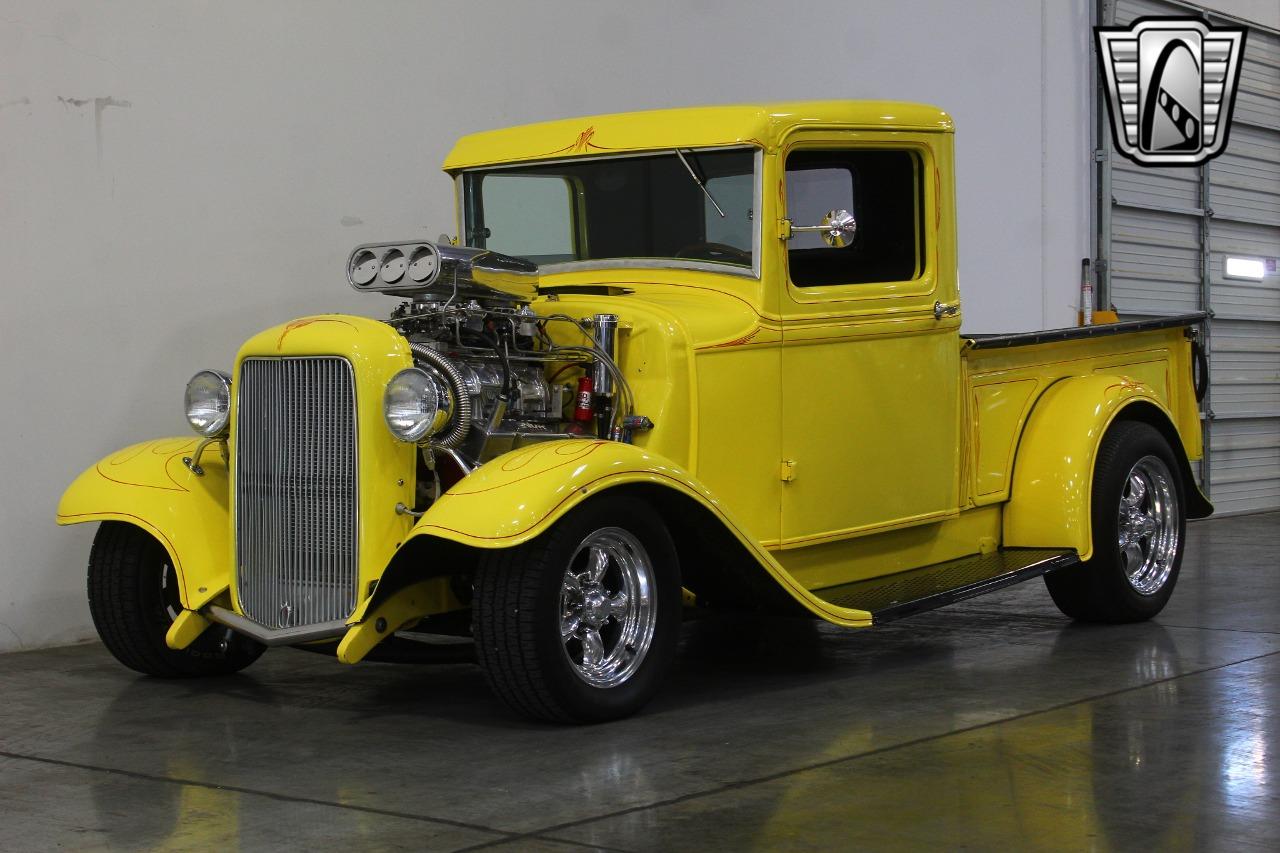 1932 Ford F100