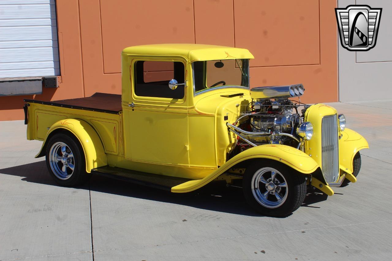 1932 Ford F100