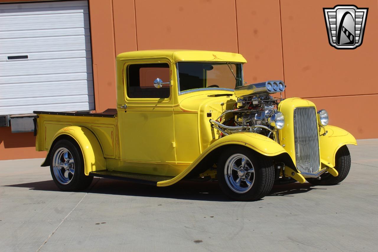 1932 Ford F100