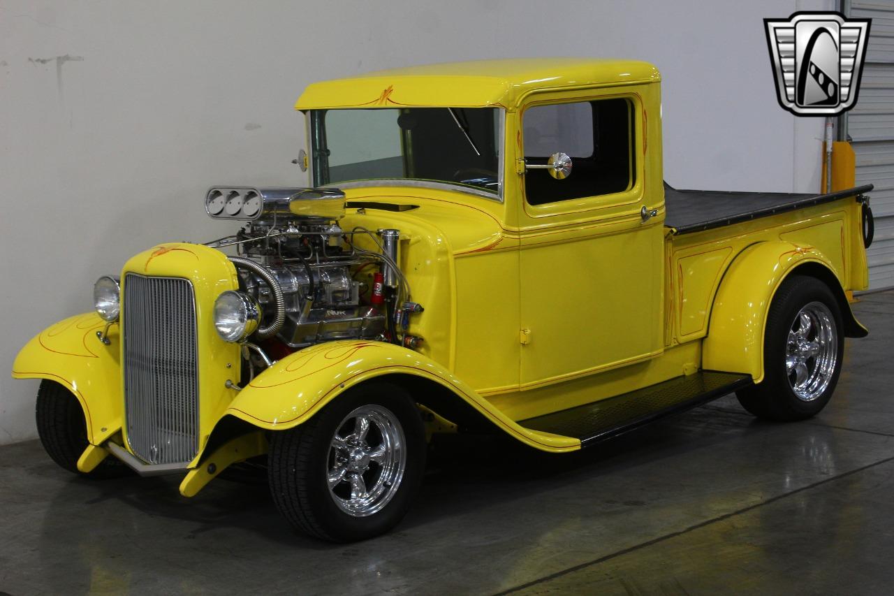 1932 Ford F100