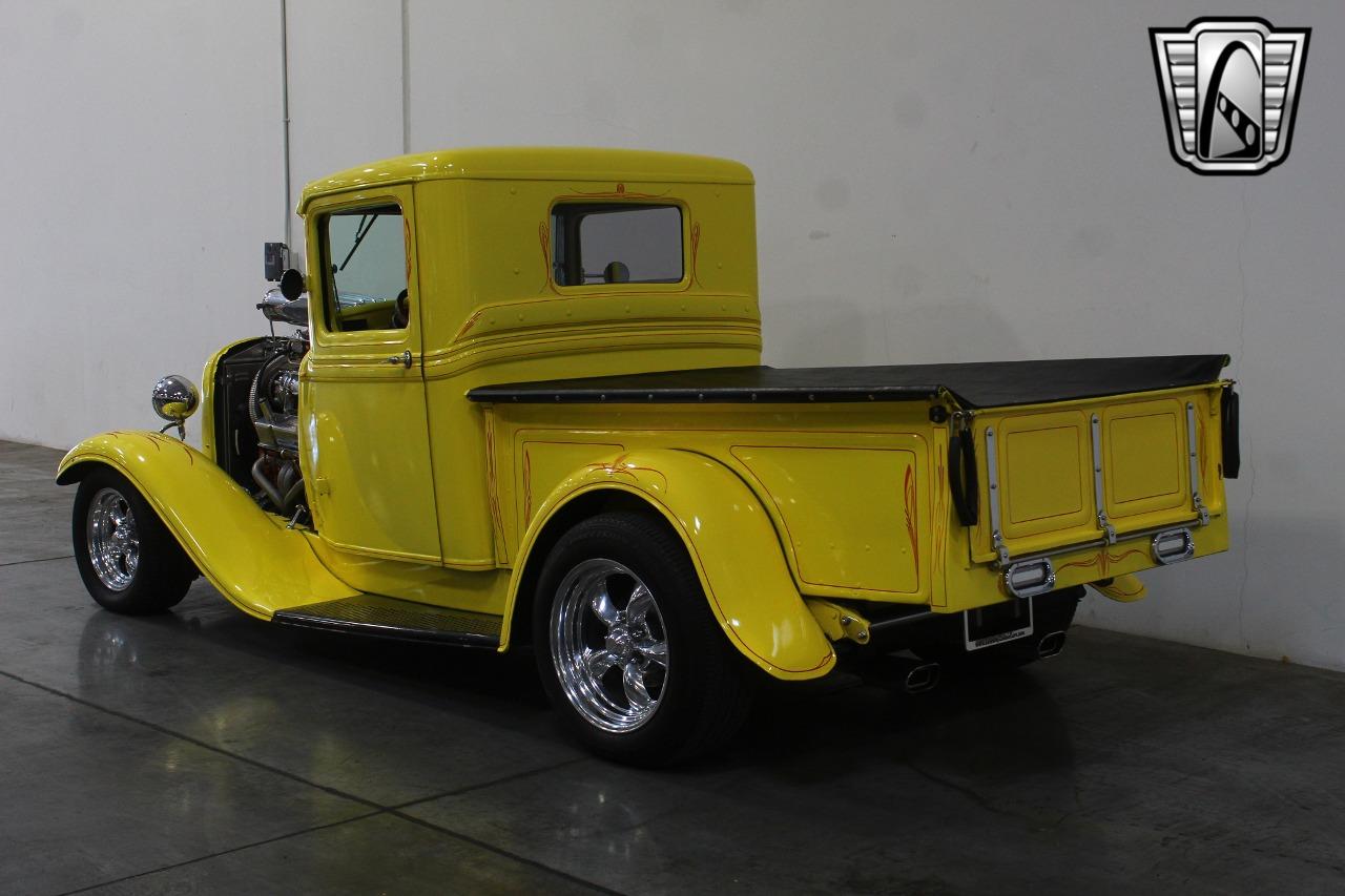 1932 Ford F100