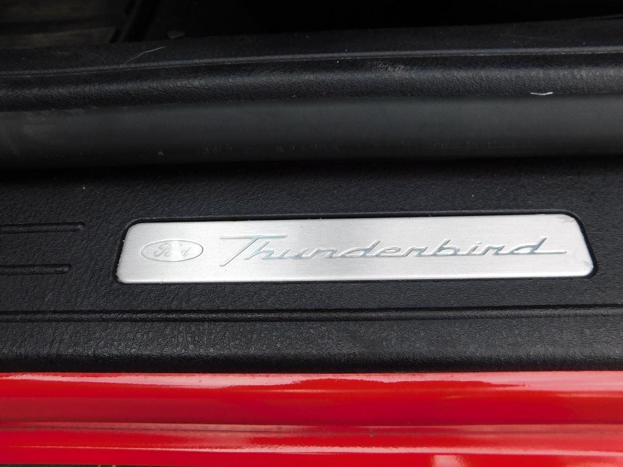 2003 Ford Thunderbird