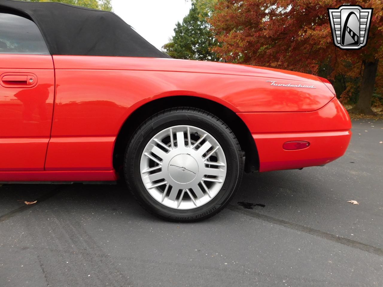 2003 Ford Thunderbird