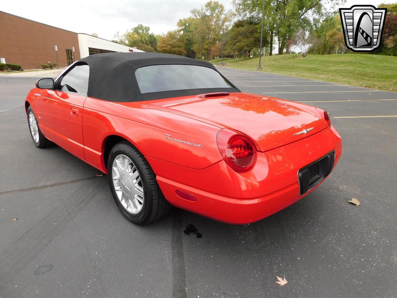 2003 Ford Thunderbird