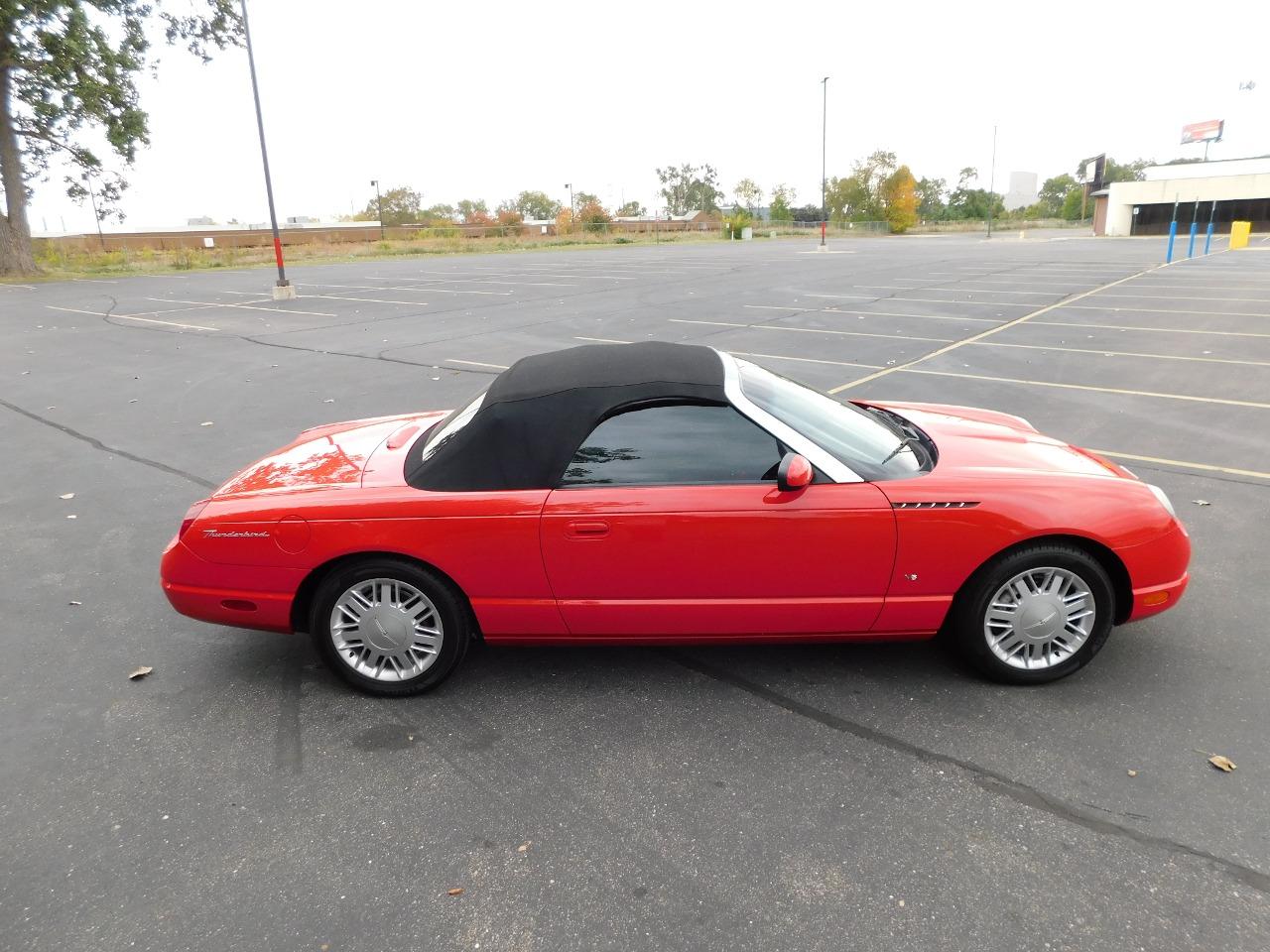 2003 Ford Thunderbird