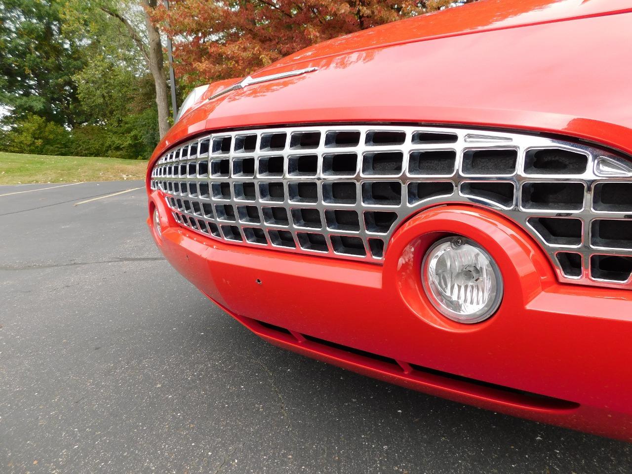 2003 Ford Thunderbird