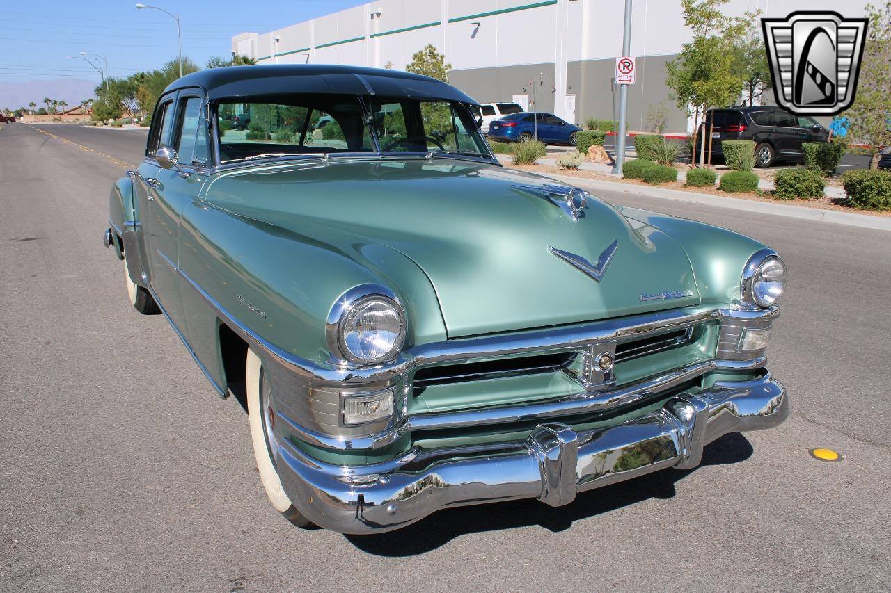 1952 Chrysler New Yorker