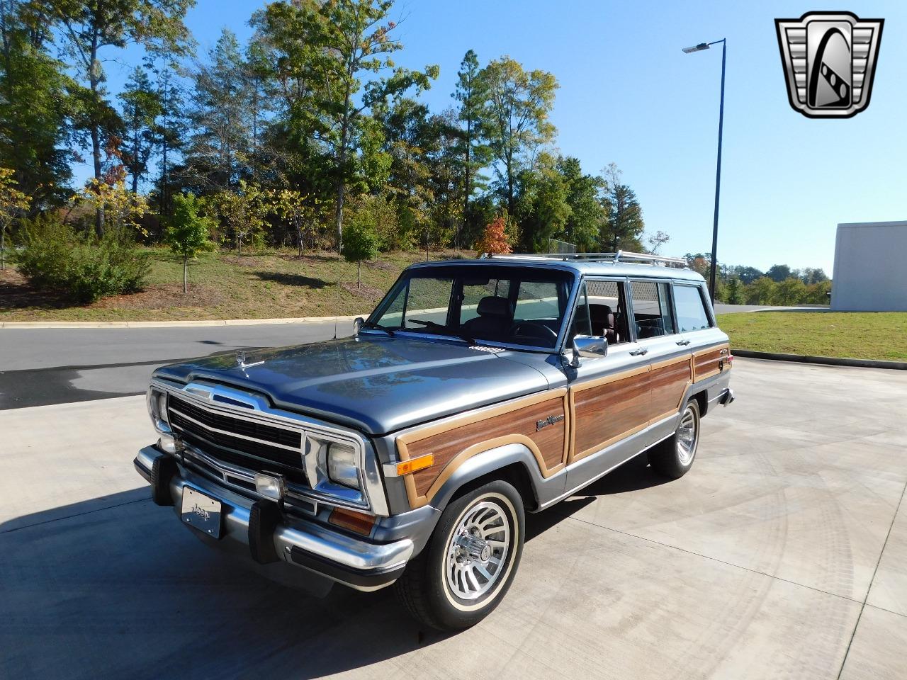 1991 Jeep Grand Wagoneer