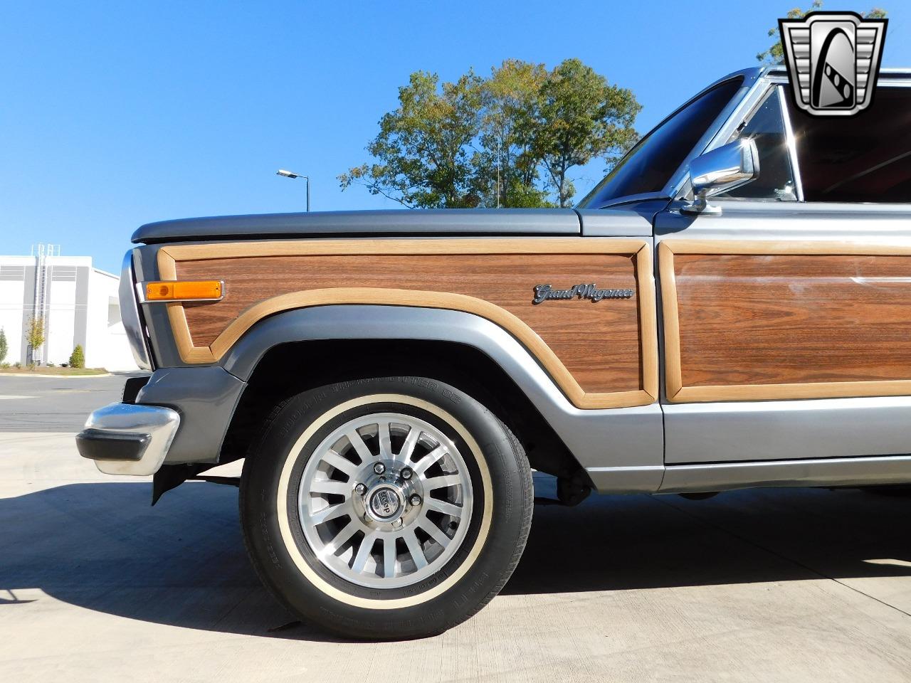 1991 Jeep Grand Wagoneer