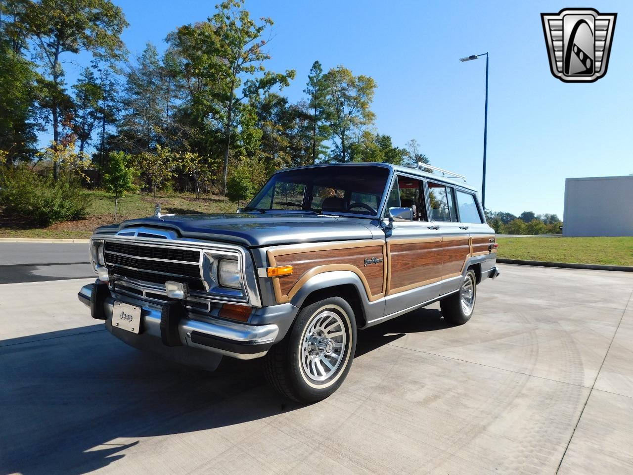 1991 Jeep Grand Wagoneer