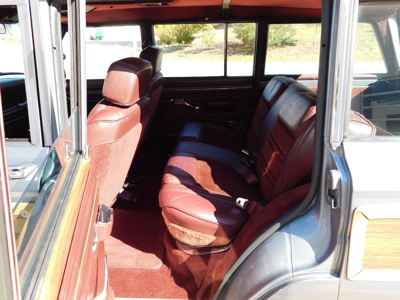 1991 Jeep Grand Wagoneer