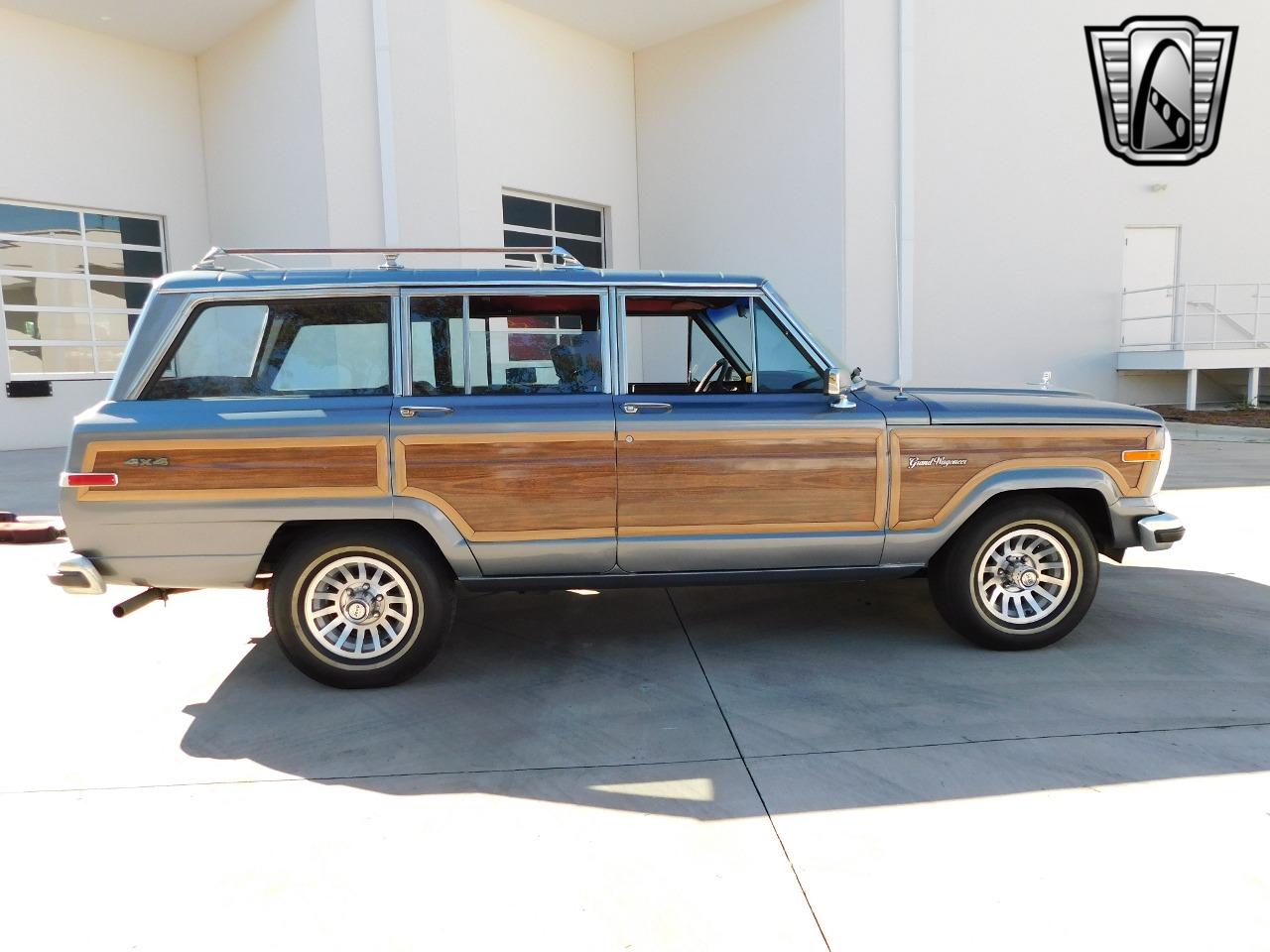 1991 Jeep Grand Wagoneer