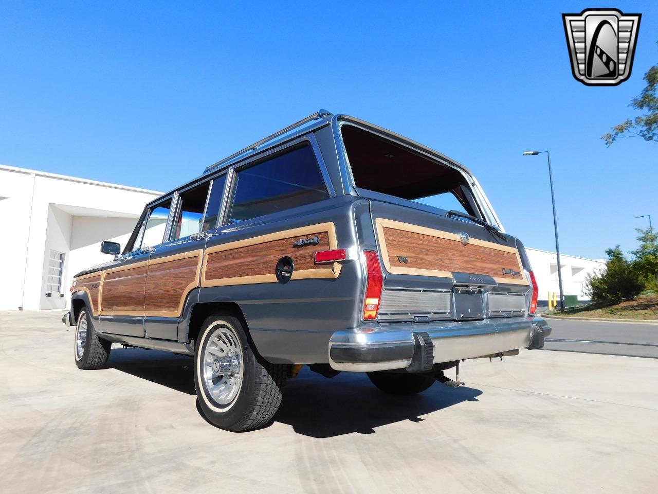 1991 Jeep Grand Wagoneer