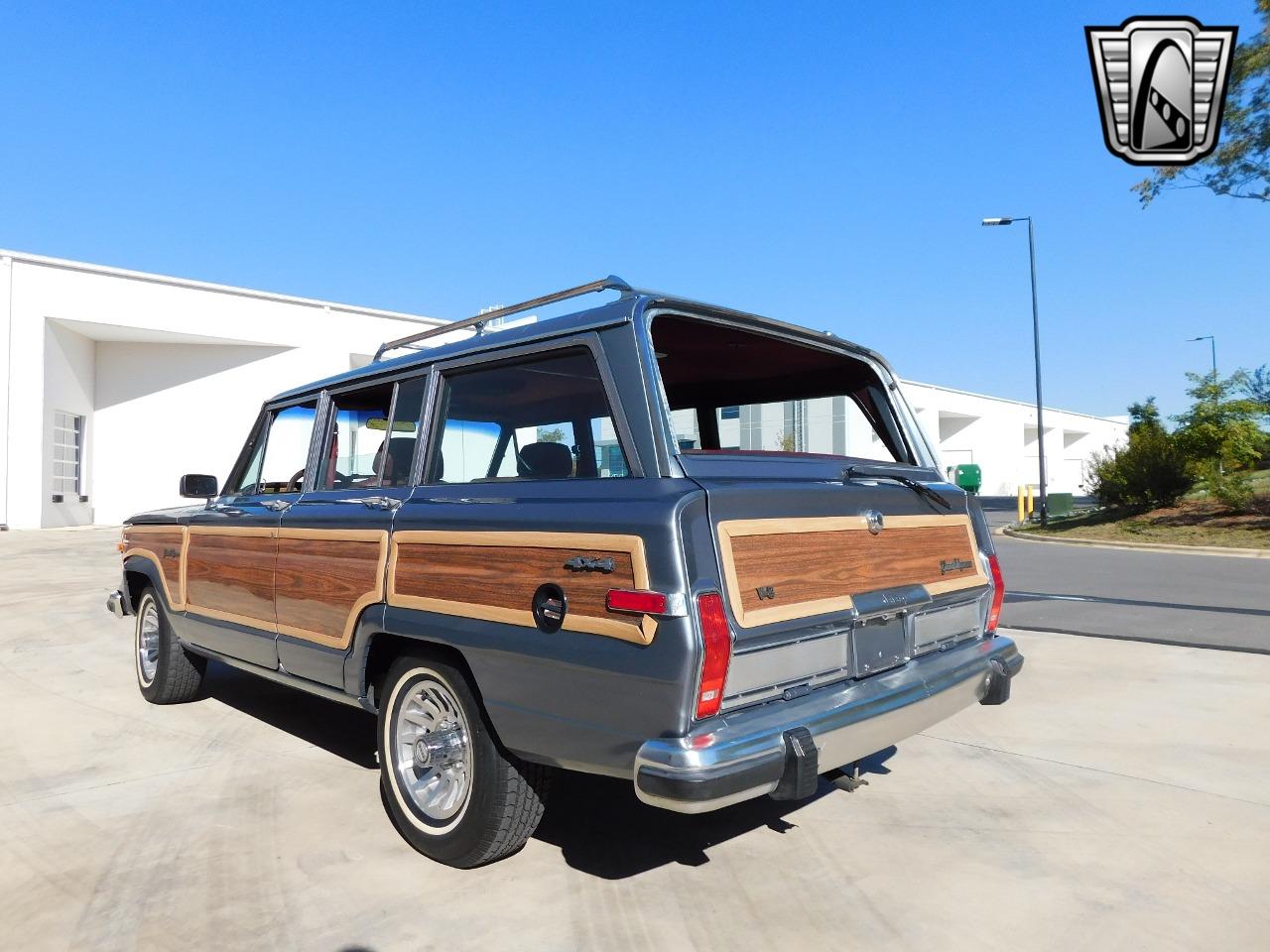 1991 Jeep Grand Wagoneer