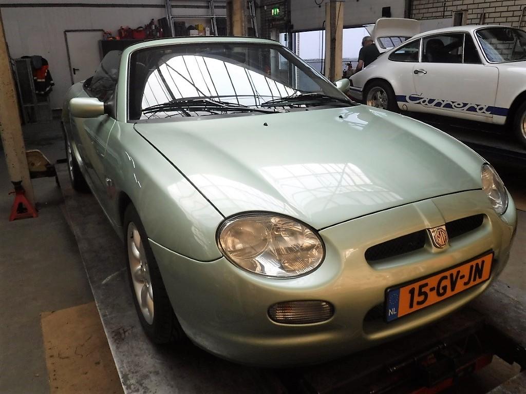 2001 MG F cabrio