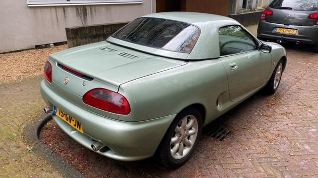 2001 MG F cabrio