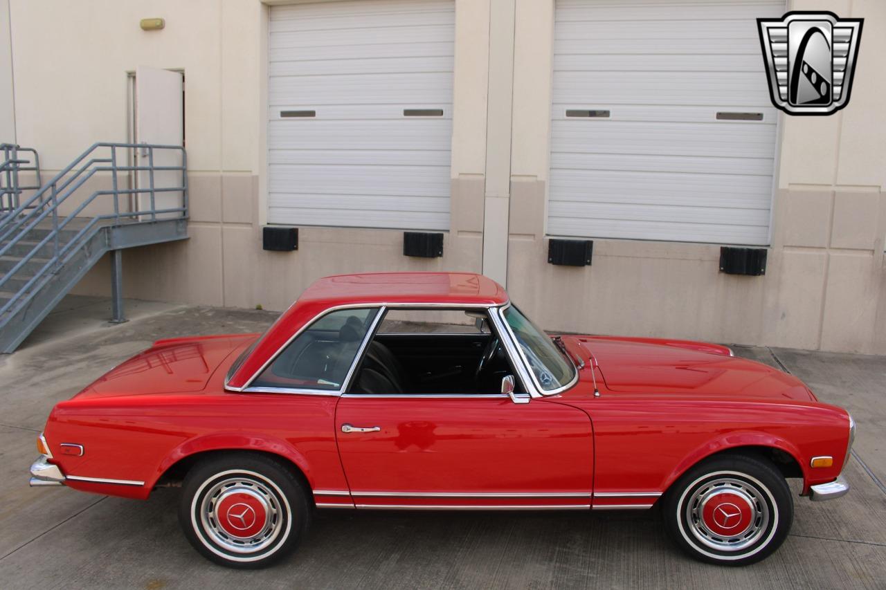 1971 Mercedes - Benz 280SL