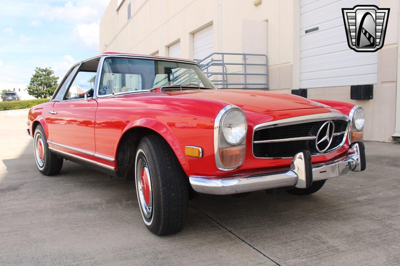 1971 Mercedes - Benz 280SL