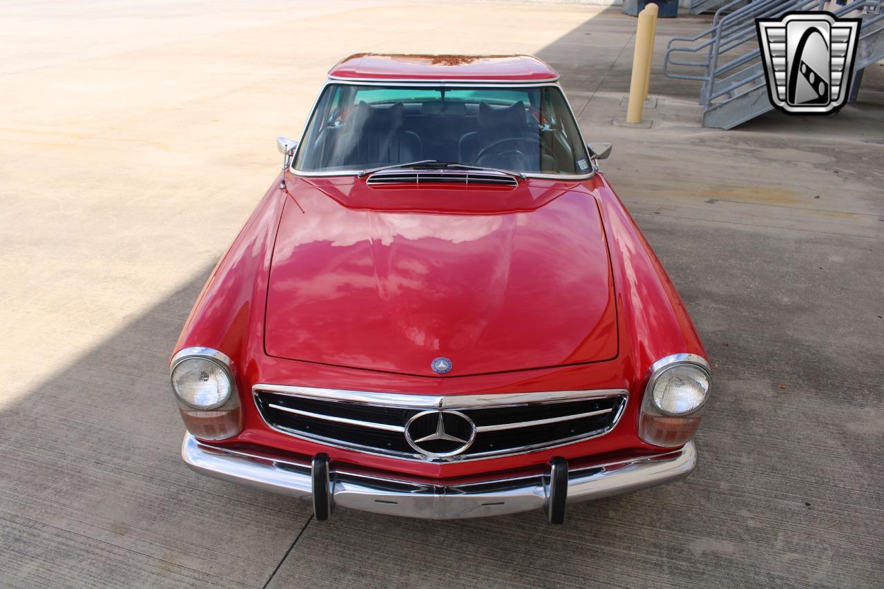 1971 Mercedes - Benz 280SL