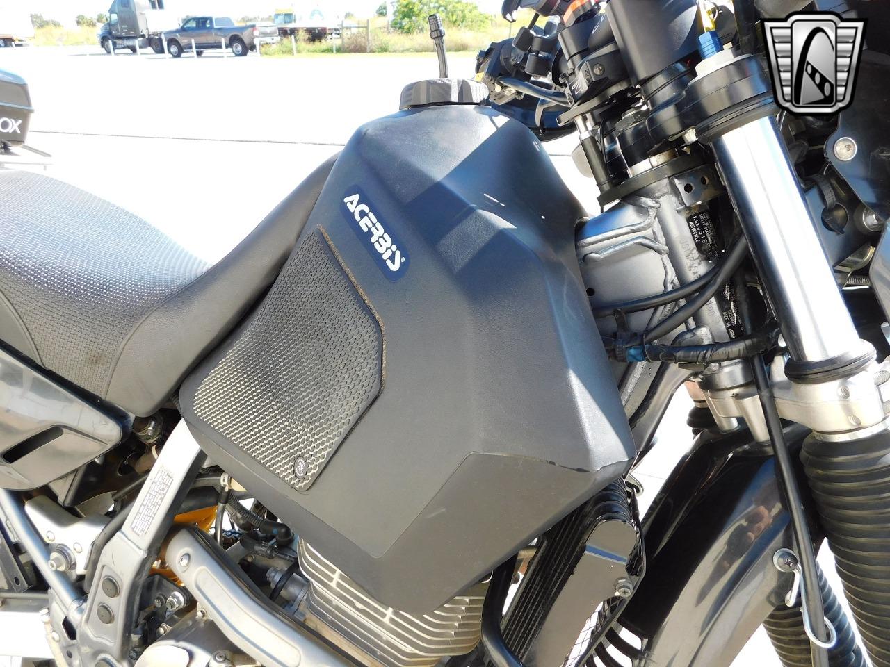 2009 Suzuki DR650SE