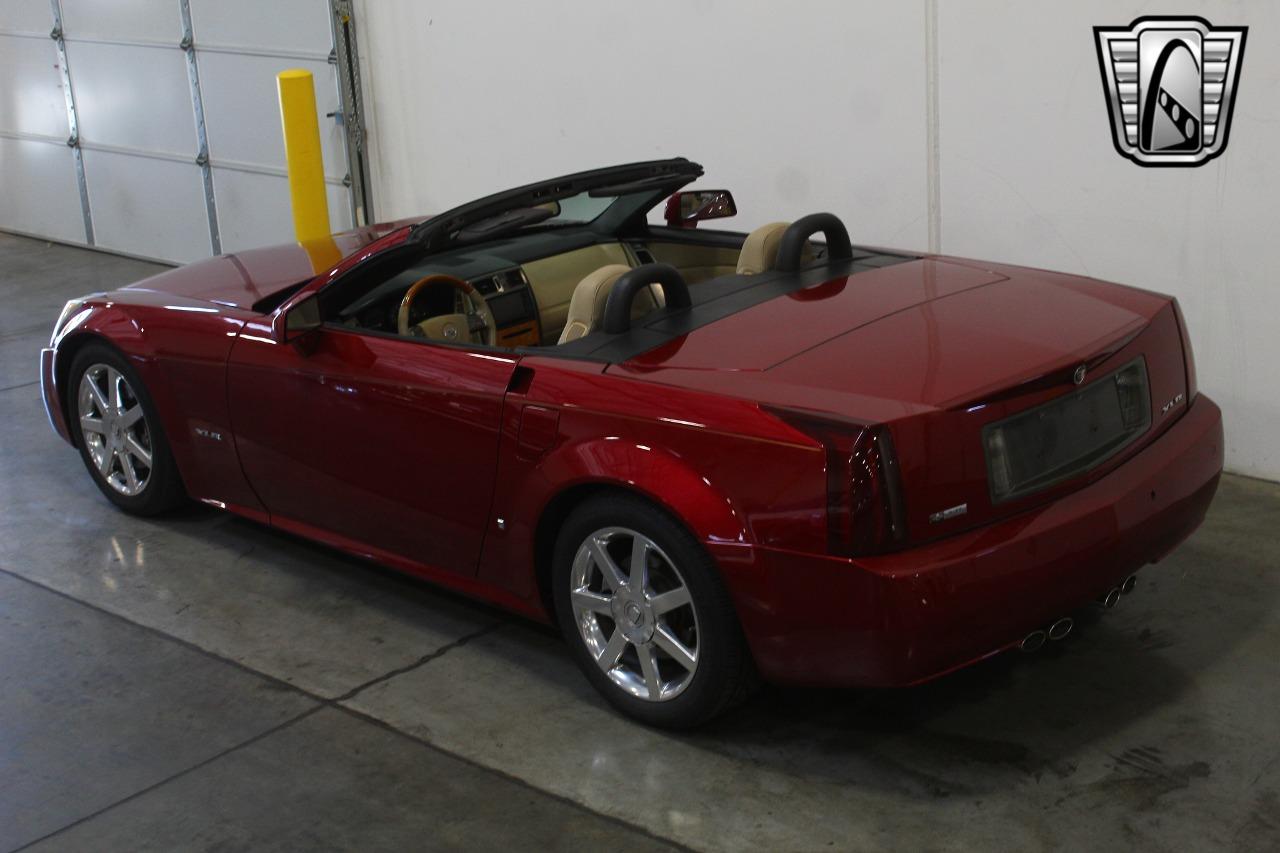 2008 Cadillac XLR